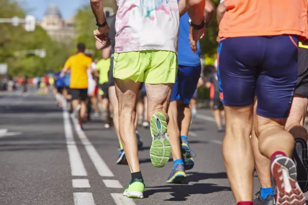 Rower czy bieganie: co wybrać, aby uniknąć kontuzji i schudnąć?