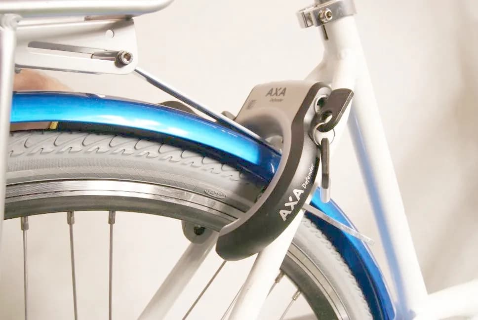 Jak zamontować blokadę tylnego koła w rowerze i uniknąć błędów