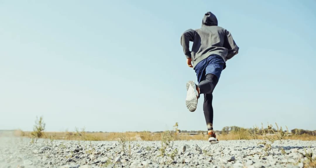 Bieganie jak zacząć: proste kroki, aby uniknąć kontuzji i zniechęcenia
