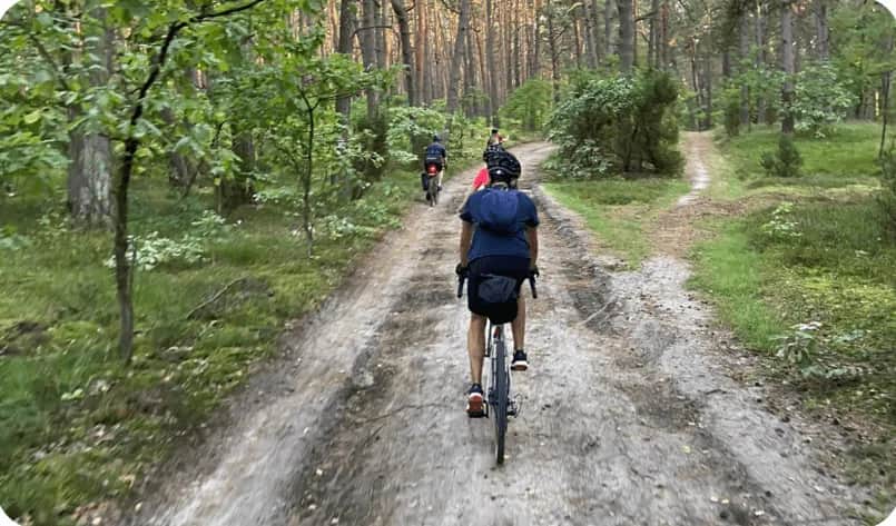 Najlepsze trasy rowerowe w Warszawie: długości, trudności i atrakcje