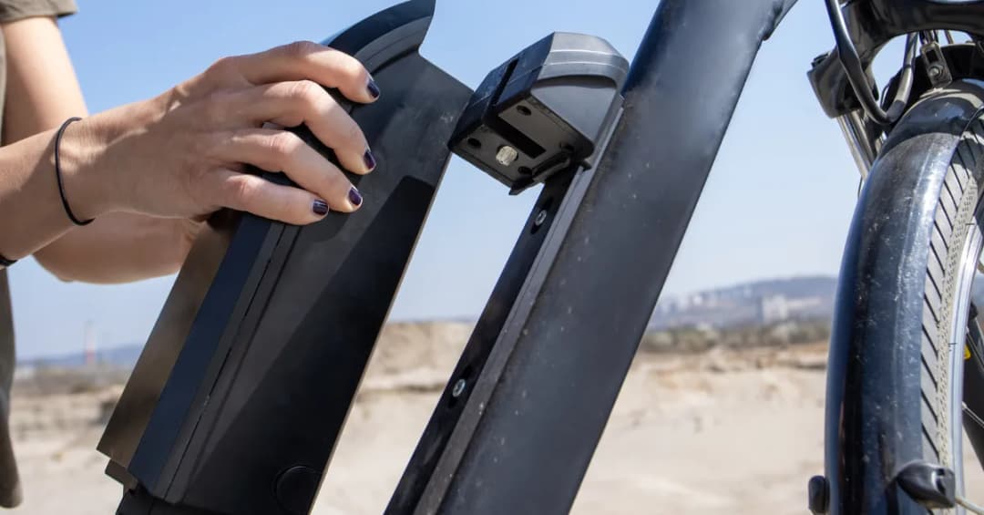 Jaką ładowarkę do roweru elektrycznego wybrać, aby uniknąć problemów?